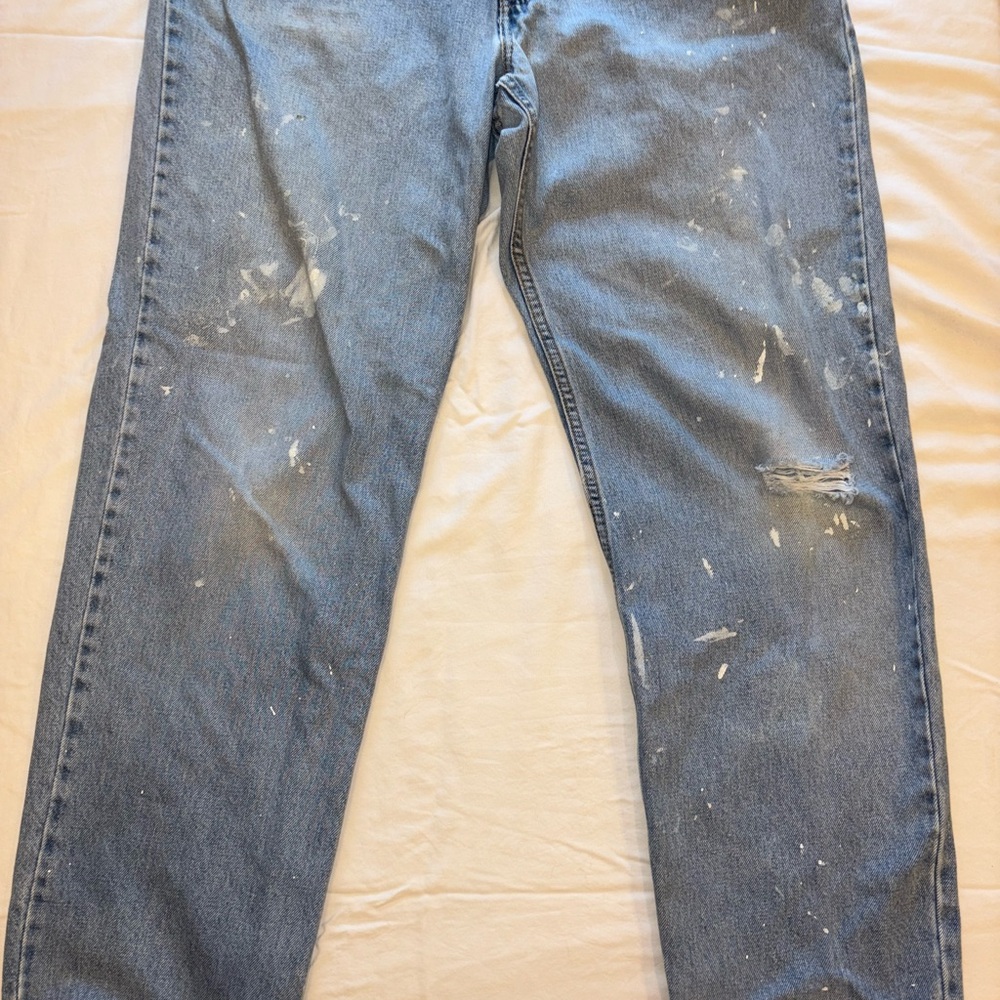 Levi's Men's Light Blue Distressed Jeans